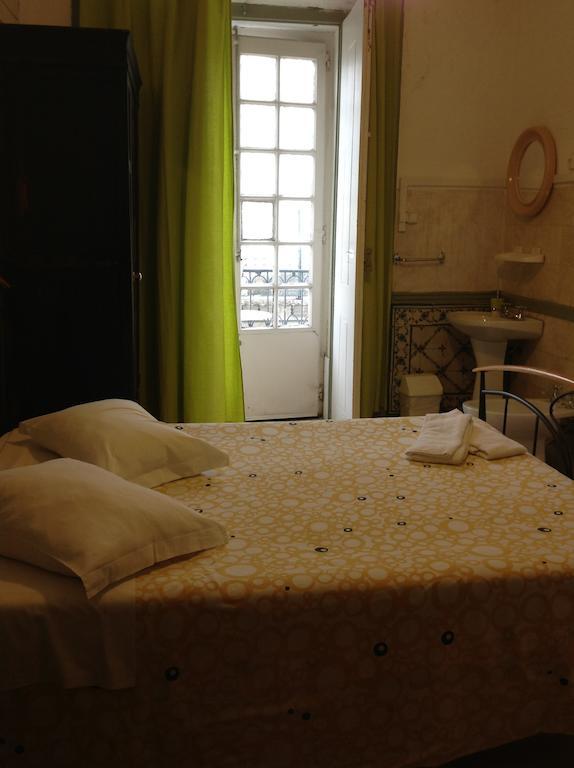 New Aljubarrota Guest House Lisboa Dış mekan fotoğraf