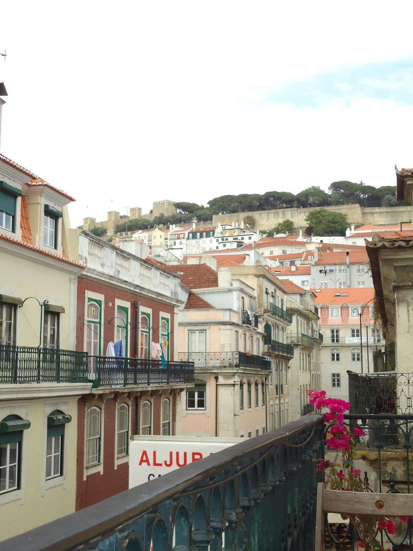 New Aljubarrota Guest House Lisboa Dış mekan fotoğraf