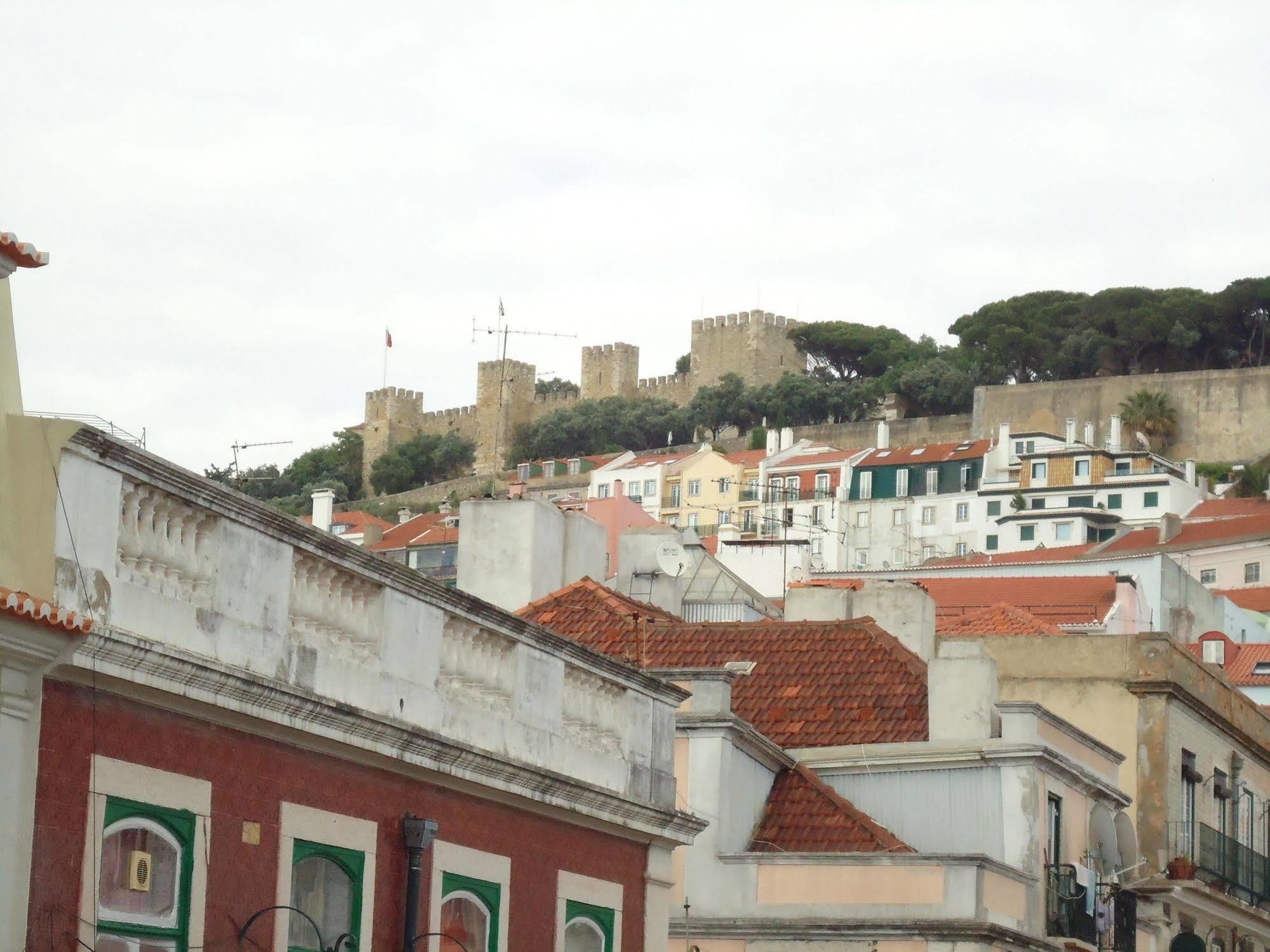 New Aljubarrota Guest House Lisboa Dış mekan fotoğraf