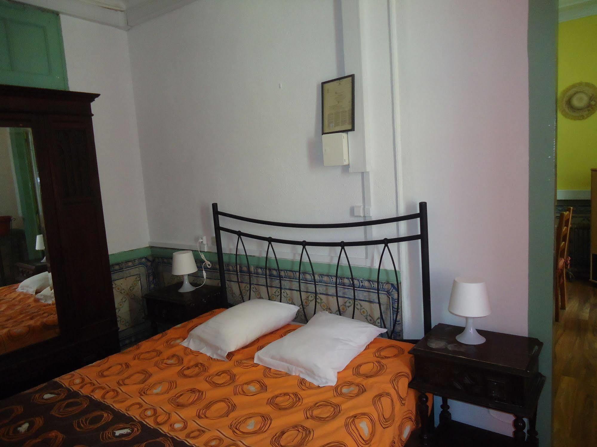 New Aljubarrota Guest House Lisboa Dış mekan fotoğraf