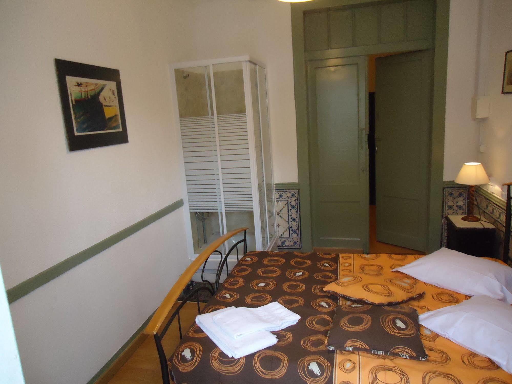 New Aljubarrota Guest House Lisboa Dış mekan fotoğraf
