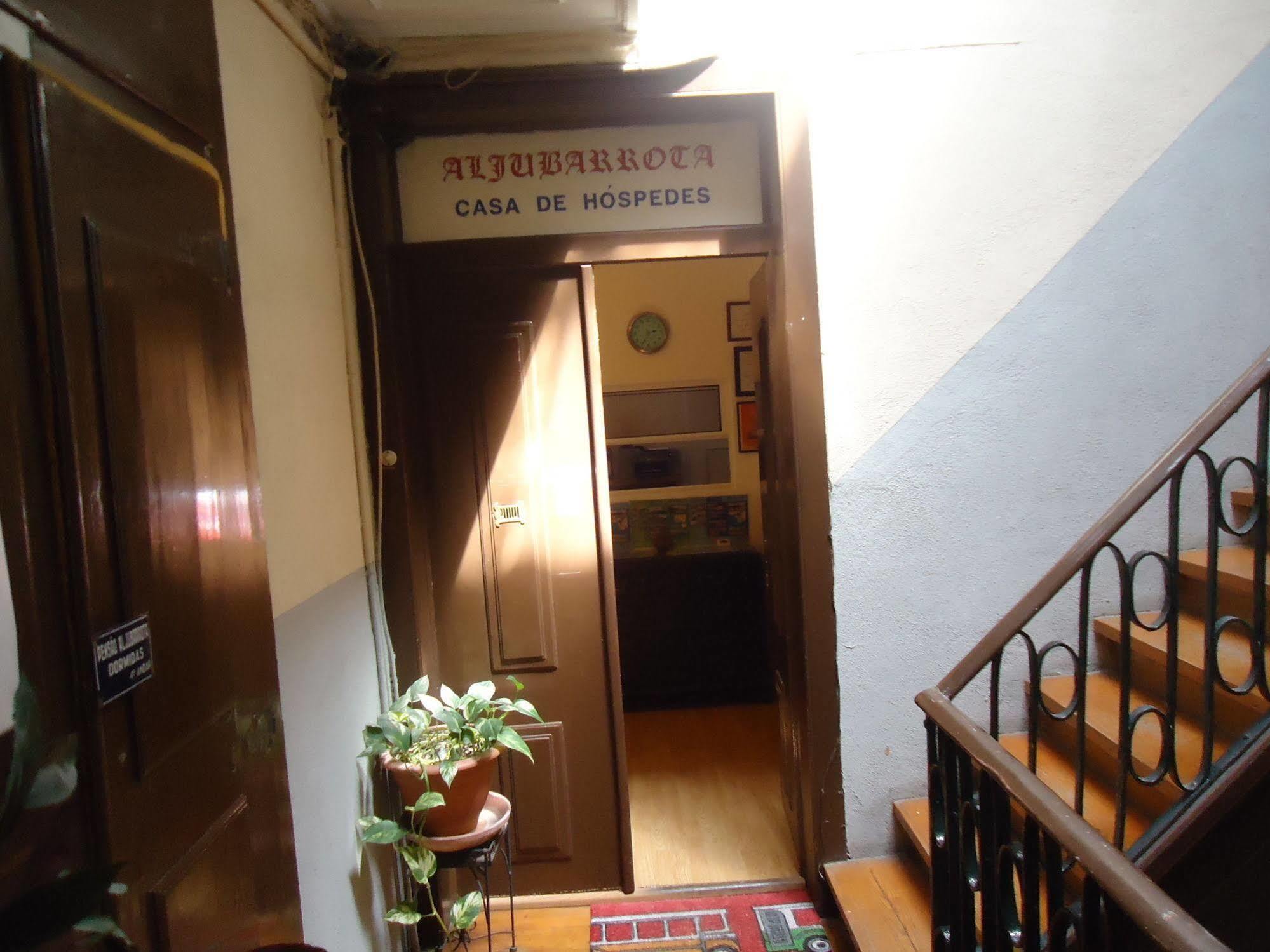 New Aljubarrota Guest House Lisboa Dış mekan fotoğraf